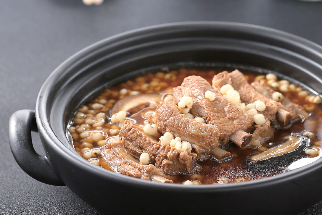 Pearl Barley Boiled Spare Ribs with Hamada VII Naturally Brewed Soy Sauce